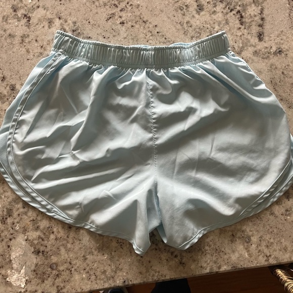 Women’s Nike Shorts - Picture 2 of 3